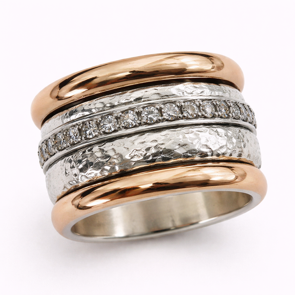 Thick Vintage Ring in Gold and Silver